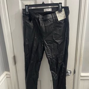 Abercrombie & Fitch Super Skinny Jeans